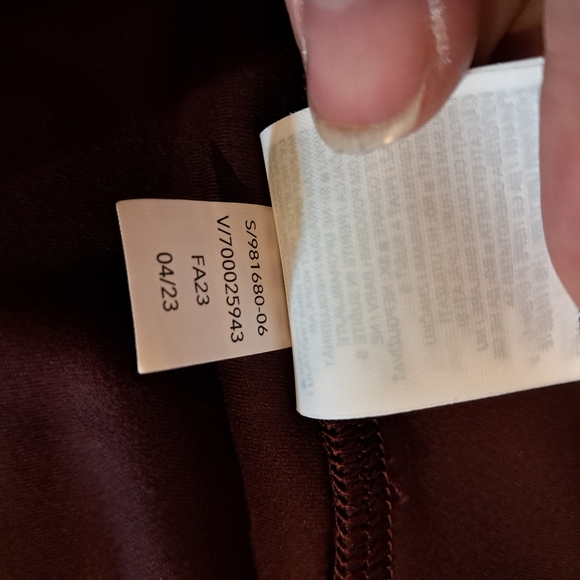 Athleta Elation Straight Leg Pant Spiced Cabernet Size Medium Petite #981680 - Picture 10 of 10